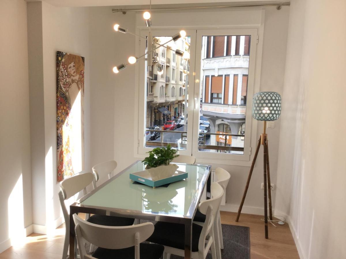 Zurriola Beach, Sea View And Balcony By Forever Apartment San Sebastián